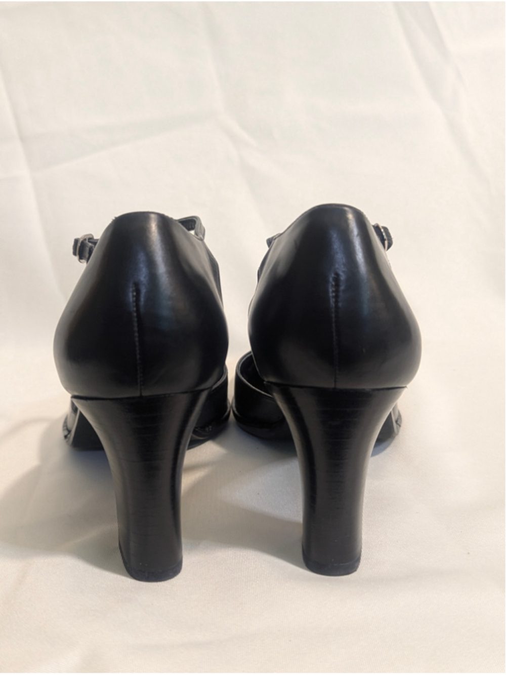 Etienne Aigner Ranier Ankle Strap Block Heels Size 7 Black Leather - Picture 5 of 12